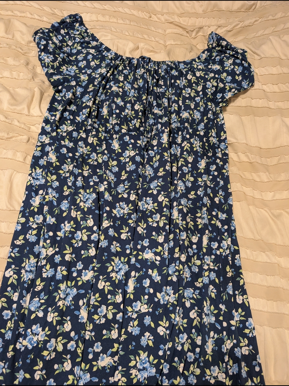 Off-Shoulder Navy Blue Floral Casual Dress